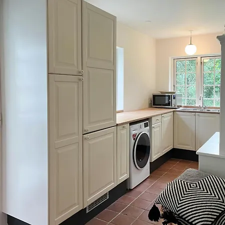 Classic 30s House In Asserbo's Woods Casa de Férias