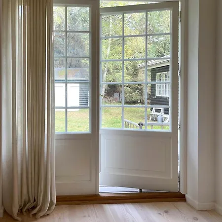 Classic 30s House In Asserbo's Woods Semesterbostad